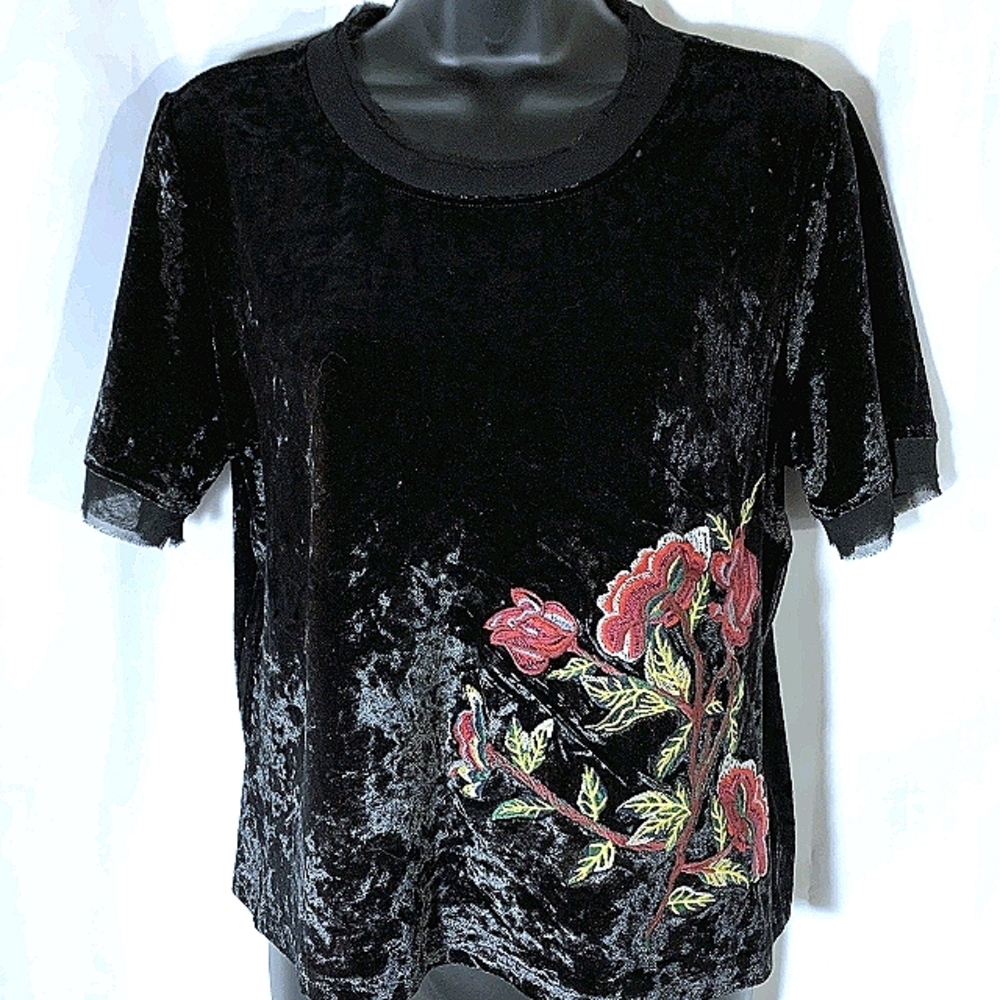 Crushed Velvet Tee Floral Embroidery
